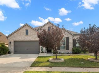 1124 Walker Way, Lake Dallas, TX 76227