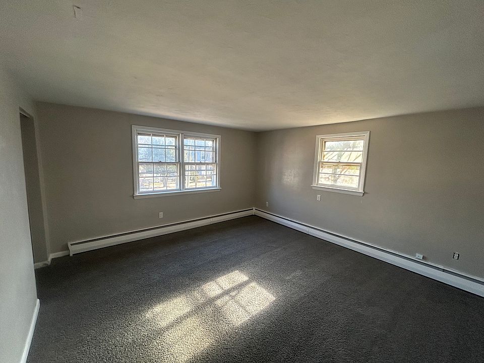 2nd image of 516-518 4th St N