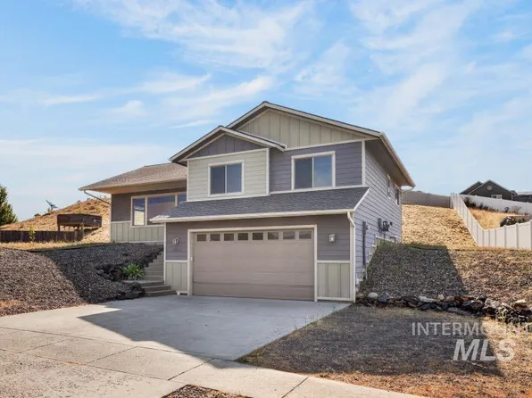 2621 Granville St, Moscow, ID 83843