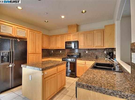 5th image of 6421 Almaden Way