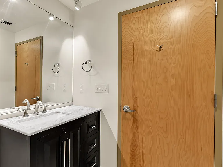 The Lofts at Elk Terminal — Photo 32