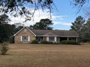 559 NW Squirrel Dr, Newton, AL 36352