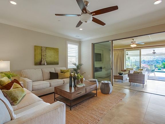 4th image of 8184 Auberge Cir