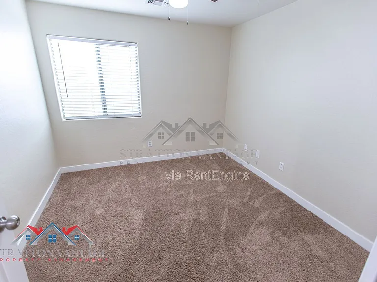 1868 W Desert Seasons Dr — Photo 22