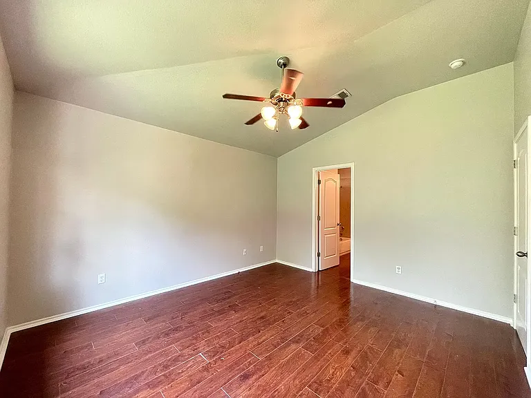 3101 Barksdale Dr — Photo 16