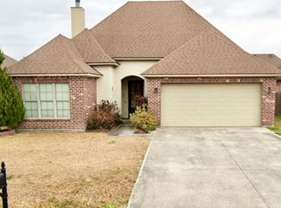 103 Gunter Grass Ct, Lafayette, LA 70508