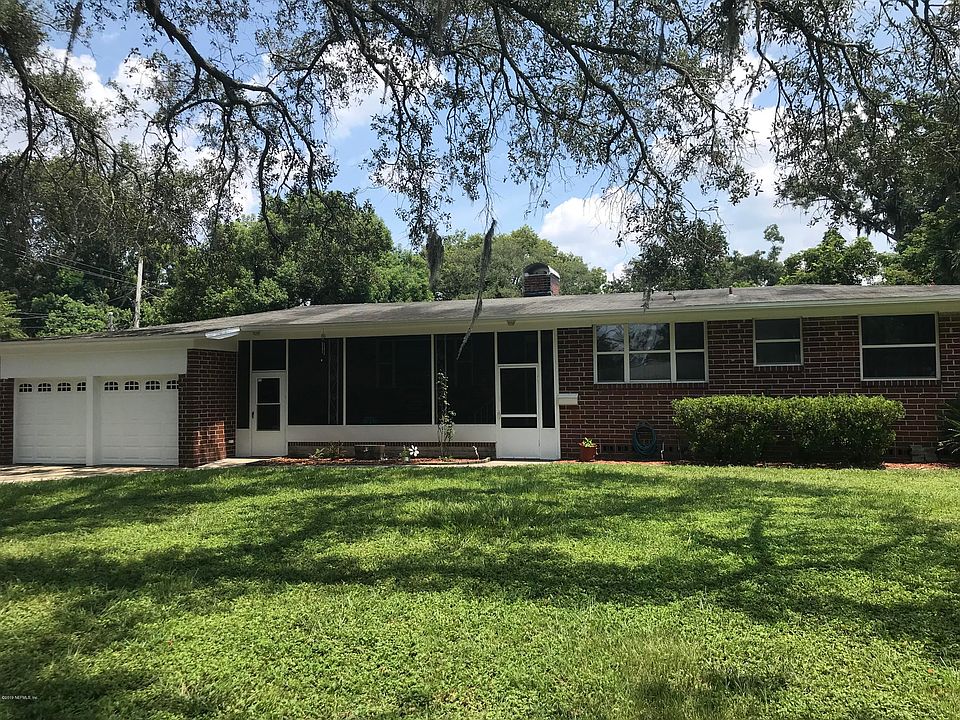 1st image of 384 University Blvd