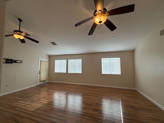 4th image of 4520 Bradpoint Dr