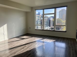 204 5th Ave N #604, Seattle, WA 98109