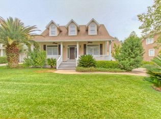 122 Newfield St, Saint Simons Island, GA 31522