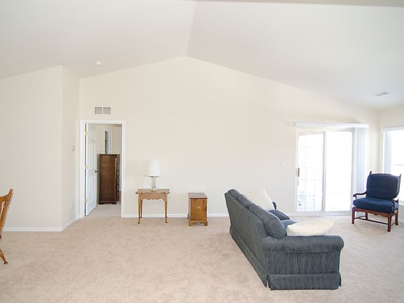 4th image of 3462 Tremonte Cir N Bldg 15