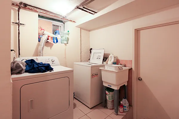 Rented by Horowitz Real Estate | media 4