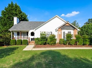 4935 Springhouse Farm Rd, Winston Salem, NC 27107