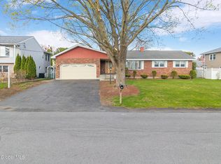14 Ledgewood Drive, Albany, NY 12205