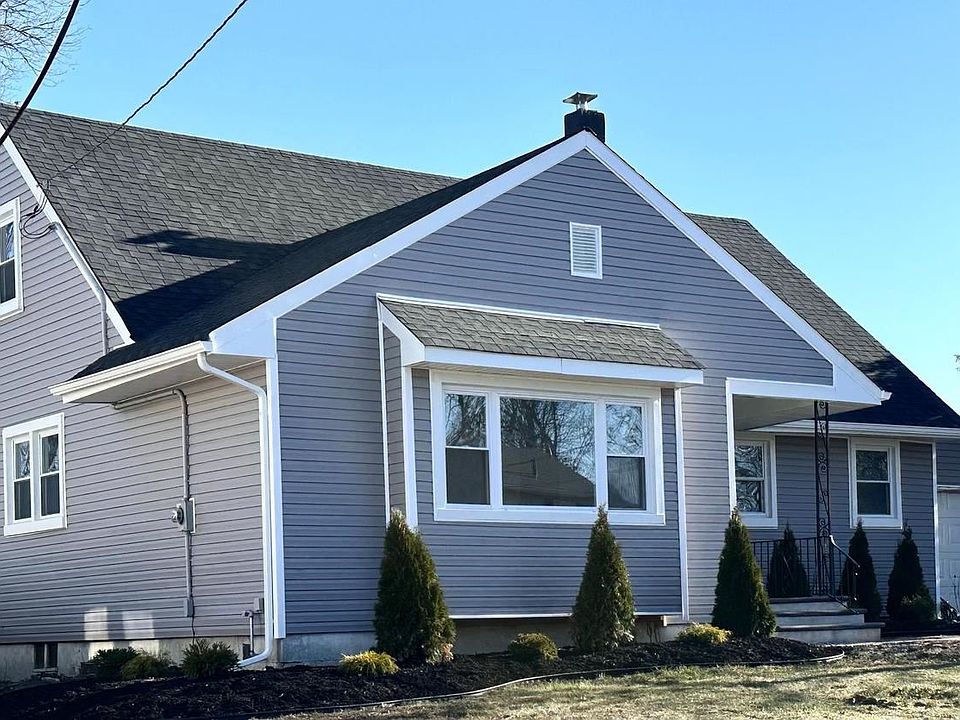 1st image of 38 Tanglewood Dr