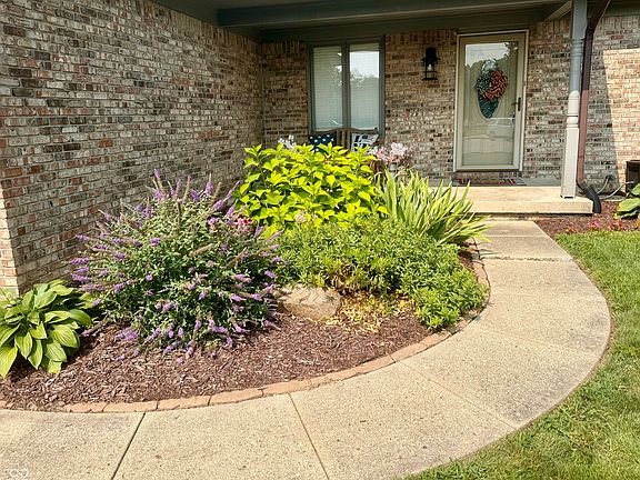 2nd image of 1210 Renee Dr