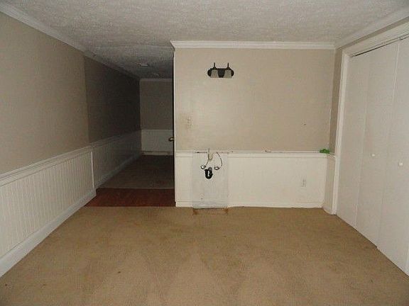 4th image of 3756 Sundart Dr