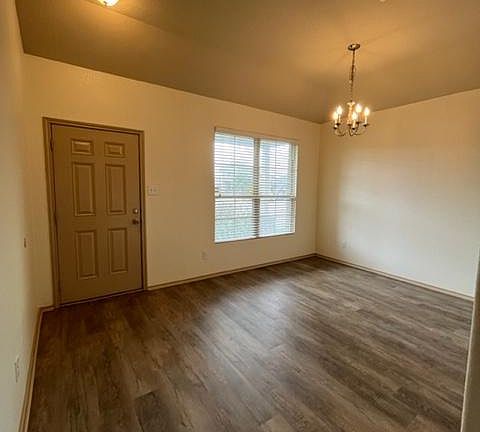4th image of 5518 Misted Jasmine Ct