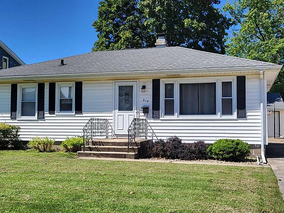 2nd image of 818 Olive St