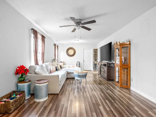 3509 Blooming Grove Rd, Woodlawn, TN 37191