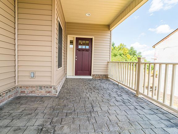 2nd image of 7040 Linn Cove Ct