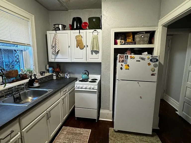 225 South Millvale Avenue — Photo 20