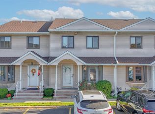 1790 Front St APT 6, East Meadow, NY 11554
