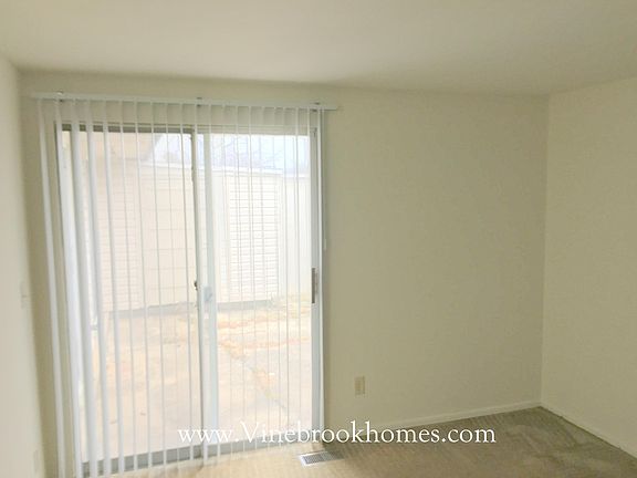 3rd image of 5632 Troy Villa Blvd