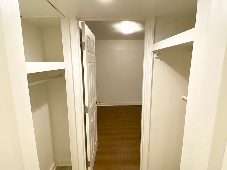 4203 & 4205 Evanston Ave N #C — Photo 3