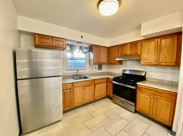 156 Terrace Ave Floor 2, Jersey City, NJ 07307