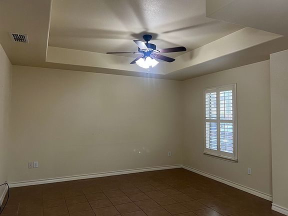 3rd image of 1014 Ranchway Dr Unit 4