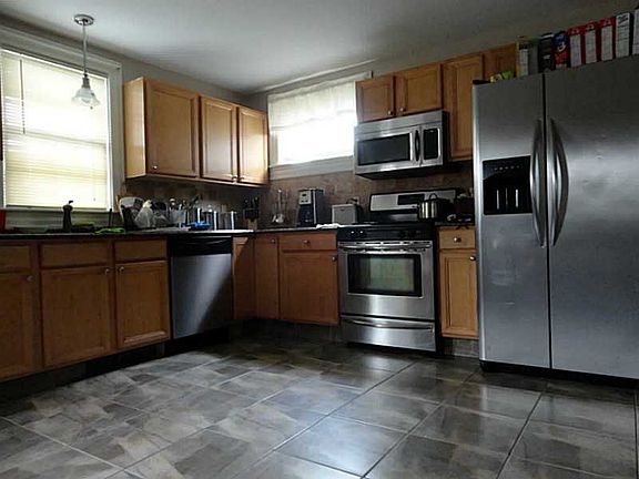 2nd image of 46 Westwood Ave