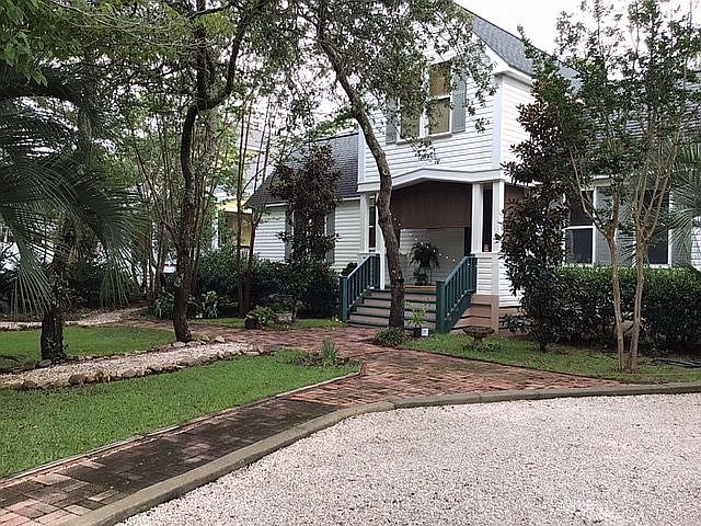 1st image of 612 N Fodale Ave