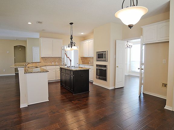 5th image of 509 Pedmore Dr