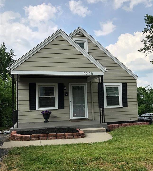 1st image of 4245 Woodcliffe Ave