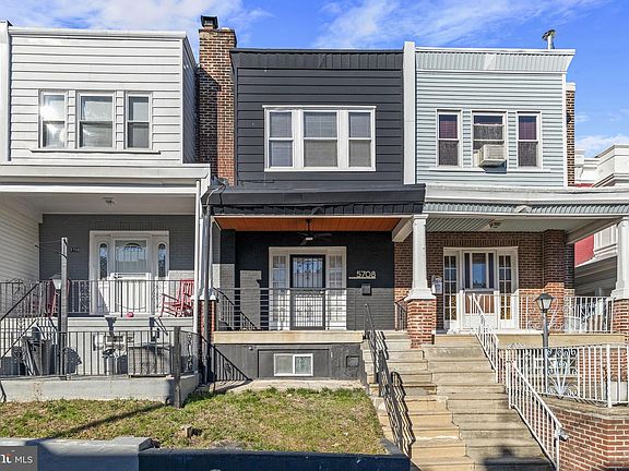 2nd image of 5708 N Woodstock St