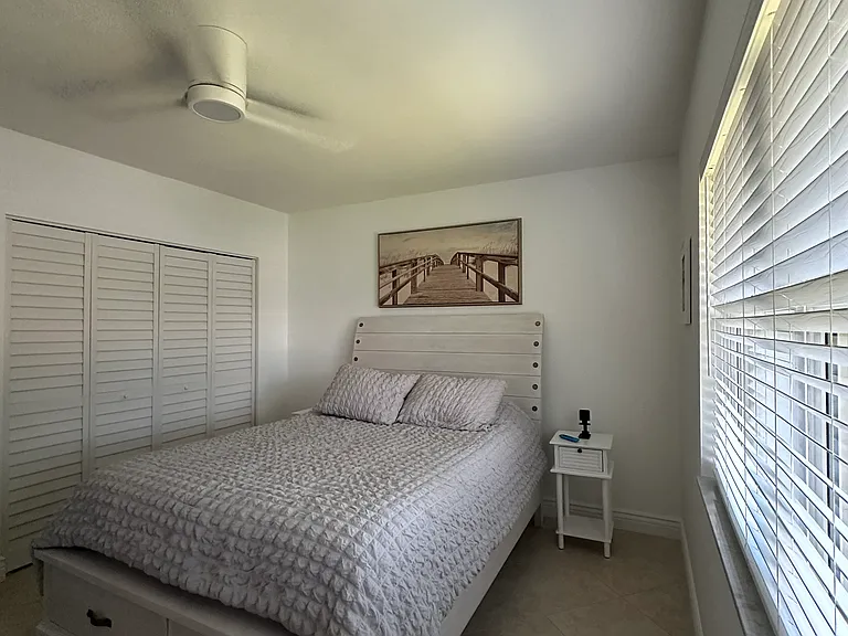 235 Seaview Ct #C9 — Photo 10