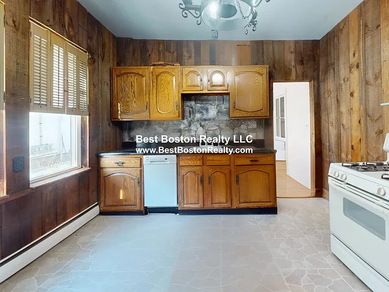 7 Aldie St #1 — Photo 7