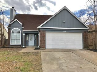 1008 Danforth Ct, Arlington, TX 76017