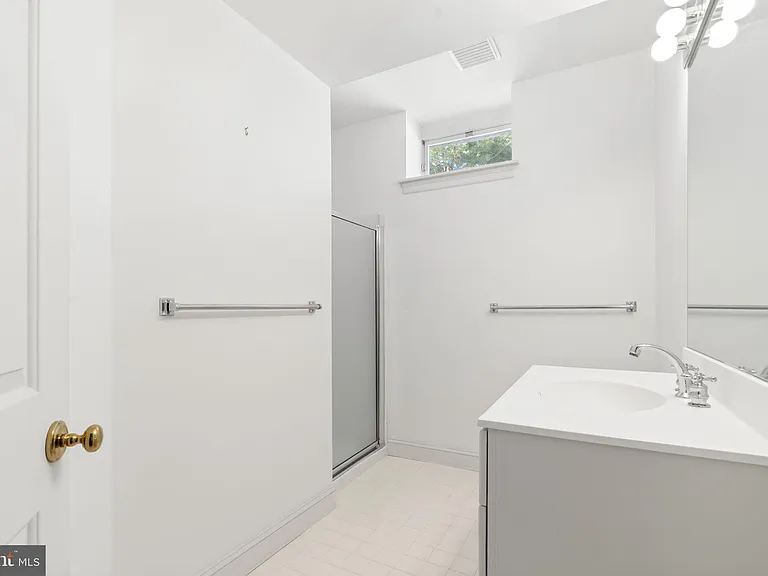 841 Mount Moro Rd — Photo 59