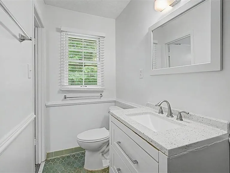 2985 Fredrick Dr — Photo 32