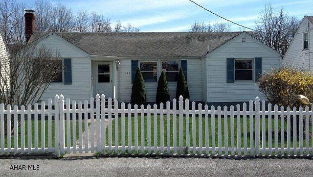 1st image of 307 Eveningtide Ave