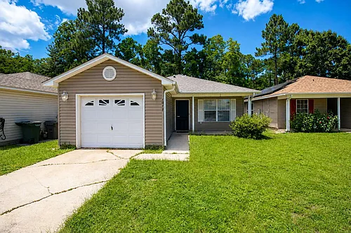 1077 Antigua Cir Photo 1