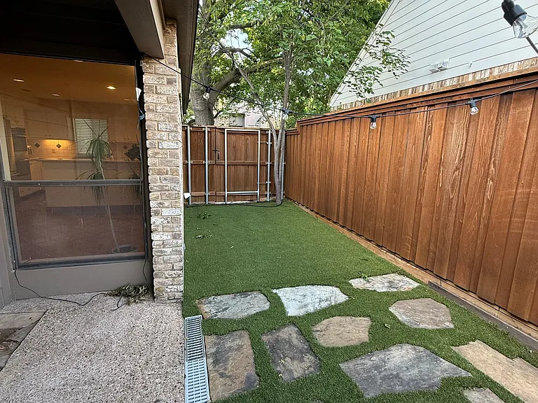 6710 Firelight Ln — Photo 10