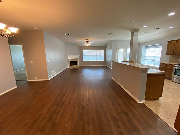 5th image of 8221 Mossberg Dr