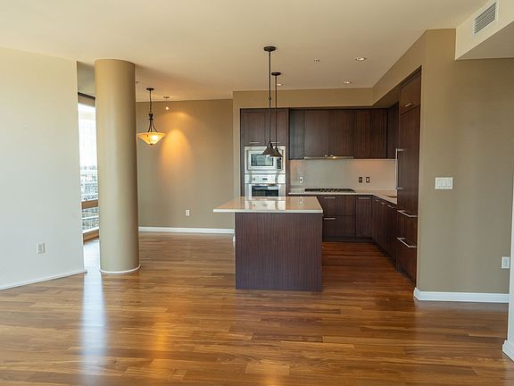 4th image of 10700 NE 4th St Unit 2310