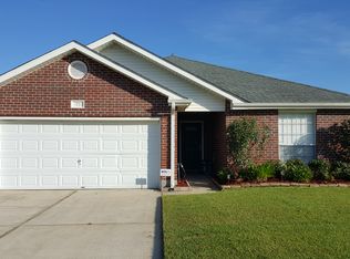 75 Moss Dr, La Place, LA 70068