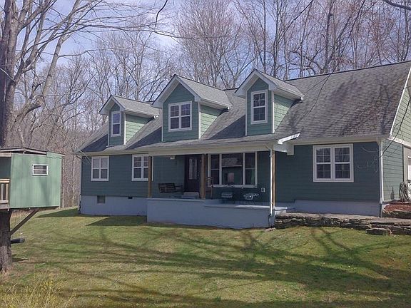 2nd image of 364 Lee St