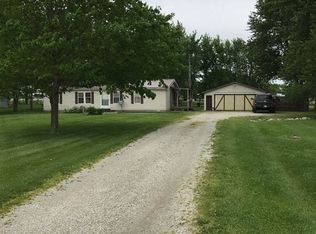 1048 E 800 S, La Fontaine, IN 46940