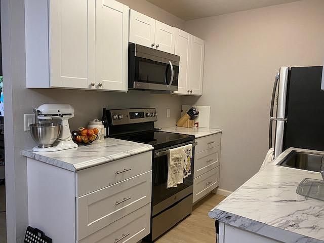 1st image of 410 Boardwalk Ave